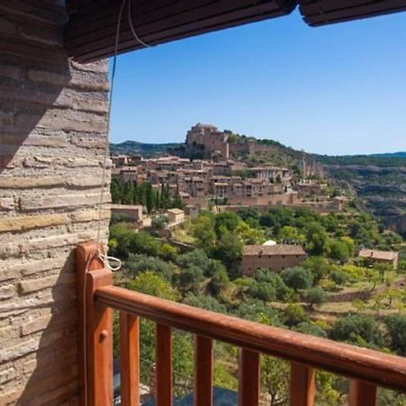 Apartamento San Hipolito Apartment Alquezar Bagian luar foto