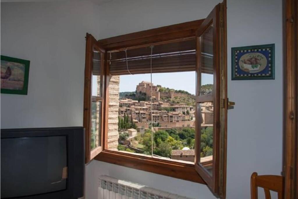 Apartamento San Hipolito Apartment Alquezar Bagian luar foto